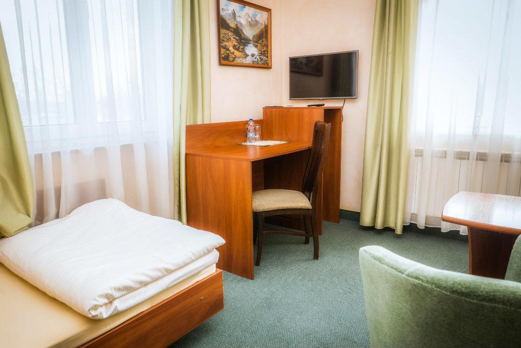 Bed and Breakfast Alabastro Tomaszów Mazowiecki Exterior foto
